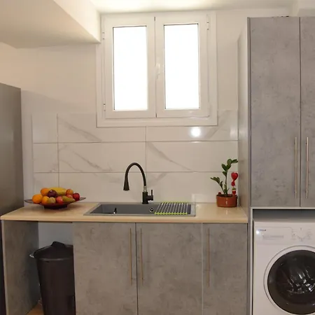 شقة Inna's Summer House ليكسوري